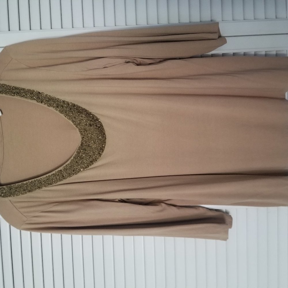 beige tunic with fancy beaded collar